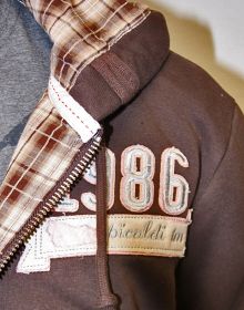 Picaldi 2021 Sweatjacke braun