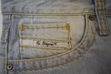 Viazoni Jeans Hugo Ice
