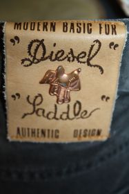Diesel Jeans Saddle Gabardine grau